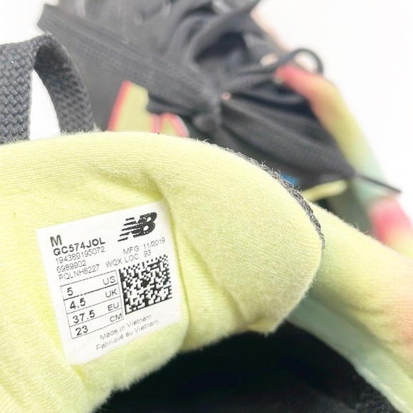 New Balance 574 running shoes - Picture 6 of 8